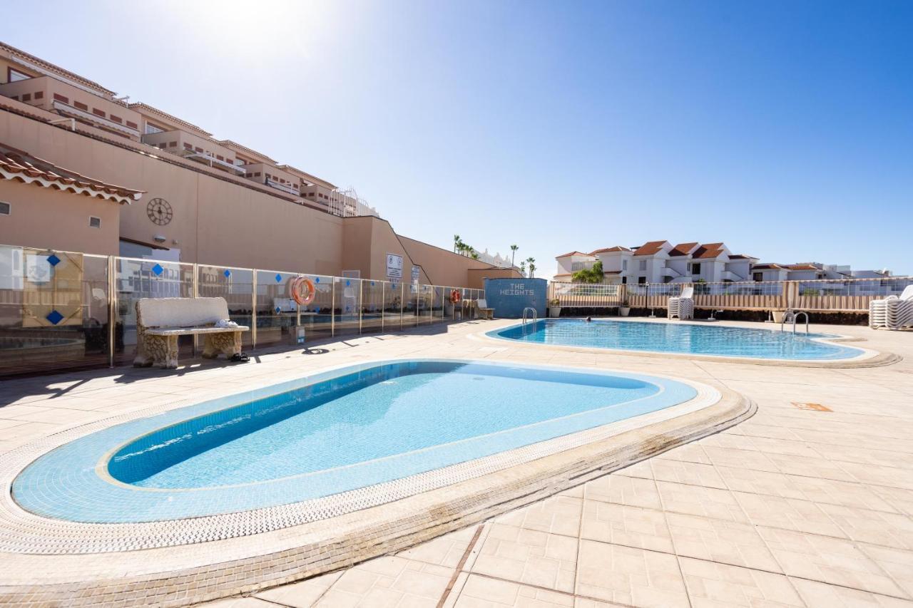 Home2Book The Heights Los Cristianos, Pool لوس كريستيانوس المظهر الخارجي الصورة